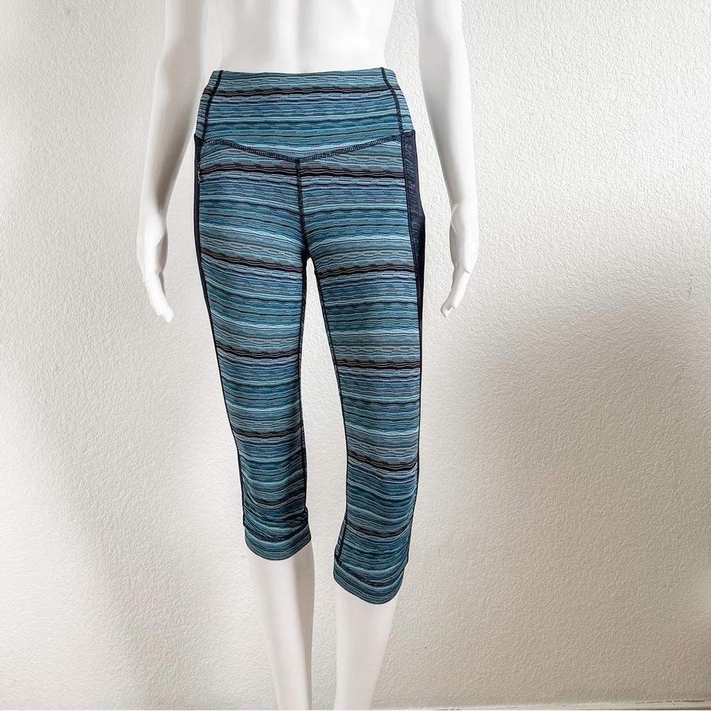 Lululemon Stop At Nothing Crop Leggings Space Dye Blue Size 2